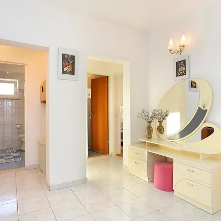 With Parking Space Podstrana, Split - 17053 Appartement *