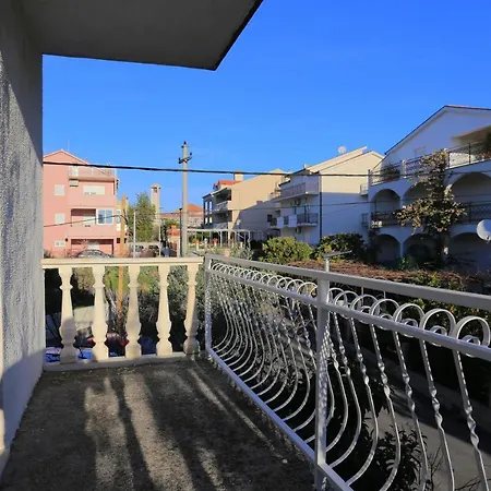 With Parking Space Podstrana, Split - 17053 Appartement