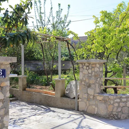 With Parking Space Podstrana, Split - 17053 Daire Podstrana